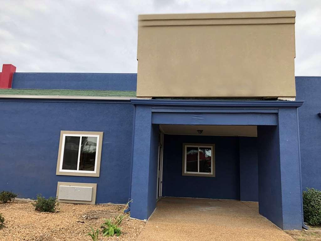 Americas Best Value Inn Brinkley Exterior photo
