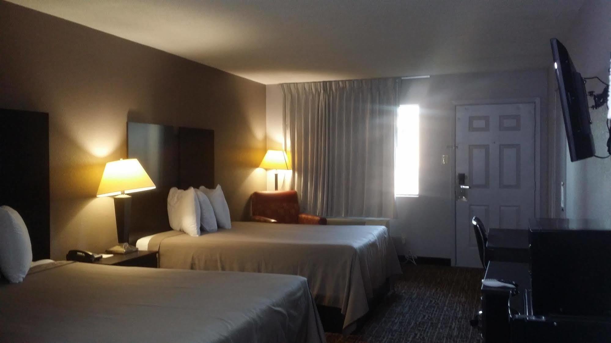 Americas Best Value Inn Brinkley Exterior photo